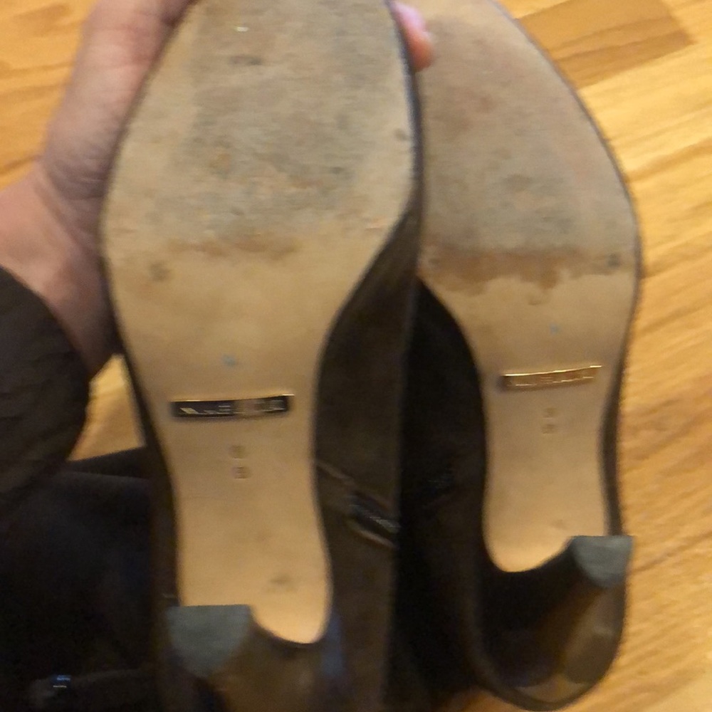 Nike Suede Boots, 8 - Picture 5 of 7